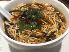 台式酸辣汤-鼎泰丰(新港中心店)