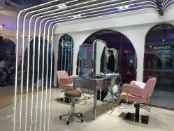 -BULB STUDIO 巴柏明星发型工作室