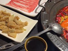 -宽板凳老灶火锅(簋街店)