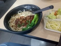 -李先生牛肉面大王(北京站售票厅餐厅)