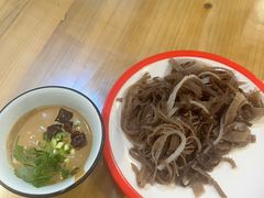 -聚首堂·特色小吃·肘子(什刹海德胜门店)