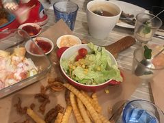 -必胜客(证大大拇指店)