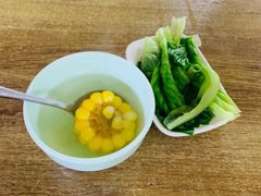 -煲煲香快餐(南京路店)