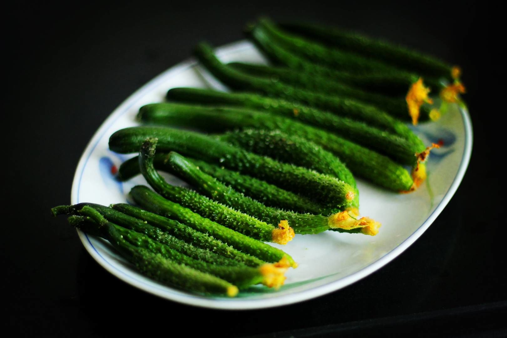 黄瓜#有机蔬菜##拍黄瓜#绿色食品#纯天然绿色食品#凉拌菜自制小咸菜