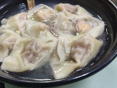 咸蛋黄馄饨-食惠里小笼包面馆(越秀店)