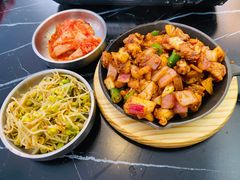 铁板掌中宝-HONGA HONGA雄家(曹路店)