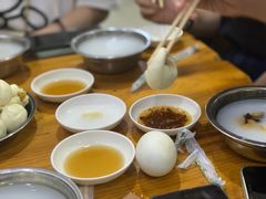 白粥-红帽叔叔包子