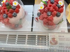 -花花卷卷·鲜食蛋糕(静安久光百货店)