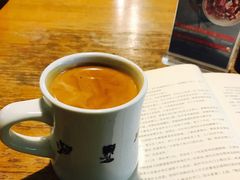 美式咖啡-雕刻时光咖啡馆(交大店)