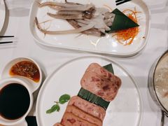 -红鼎豆捞·非遗鲍皇汤火锅(宝丰路店)