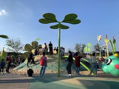 -季高兔窝窝亲子园(上海薰衣草公园店)