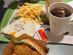 -麦当劳(龙阳路店)