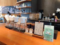 -星巴克(西安曲江银泰店)