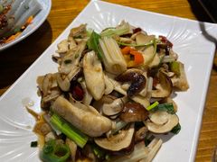 -民食香·腊排骨野生菌美食(木府店)