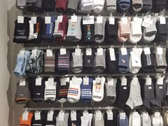 -hotwind热风(中贸广场店)