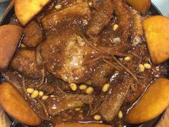 铁板杂鱼-桃子餐厅·天津菜(红星路直营店)