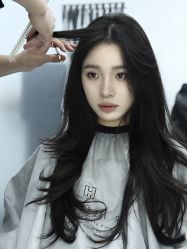 -HAIR HERE造型
