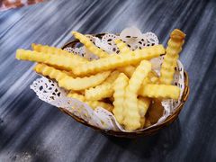 炸薯条-黄师奶甜品店