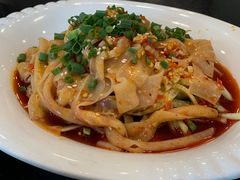-老来福·非遗酸汤兔(凯旋路店)