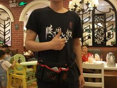 -闫府私房菜(经四路万达店)