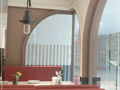 -阿妮叶李(光谷世界城店)