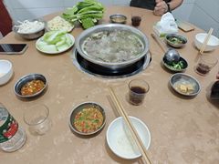 -黑竹沟新场牛肉火锅