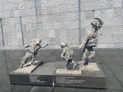 -侵华日军南京大屠杀遇难同胞纪念馆-停车场