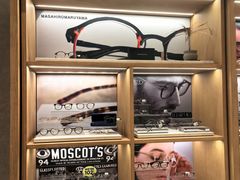 -the WAREHOUSE optic(三里屯分店)