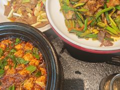 -万重锦·人文川菜馆(骡马市店)