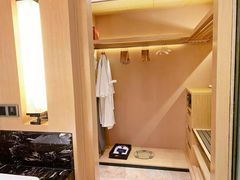 -中山利和希尔顿酒店