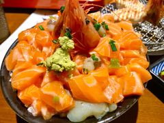 三文鱼火山丼-魔丼屋(日月光店)
