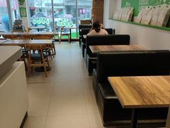 -老乡鸡(无为米芾广场店)