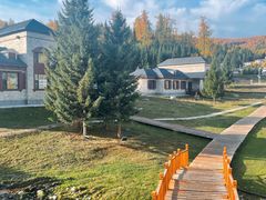 -喀纳斯鸿福生态度假酒店