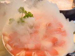 -大匠工房古船木艺术餐厅·猪肚鸡专门店(长白仙岛店)