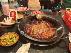 -渝井巷重庆老火锅(沈阳吉祥店)