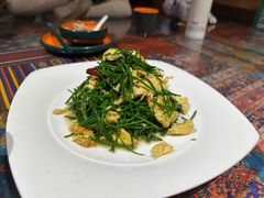 -乡村馕坑肉·烧烤·新疆菜·本地人更爱吃(阿勒泰首店)