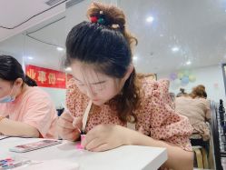 -慕拉美甲美睫皮肤管理
