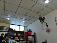 -牛肉块扯面(新华街总店)