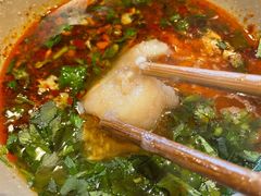 梭边鱼-肖肖酸萝卜鱼火锅(总店)