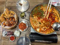 -MI WU FACTORY米屋美食工厂餐厅(绿地店)