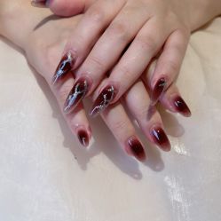 -天生爱美甲