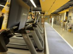 -超鹿运动(大唐世家店)