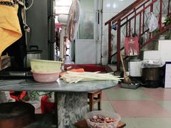大堂-再回首鸡肉米线(人民路一店)