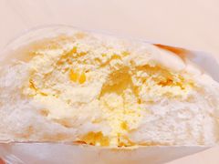 芒果芝士冰面包-迦南(杭州东站万象汇店)