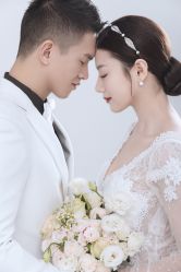-挪娅婚纱摄影皇家会所