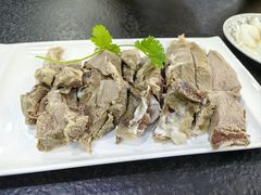 -伊源鼎盛餐饮服务有限公司