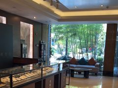 -上海虹桥祥源希尔顿酒店