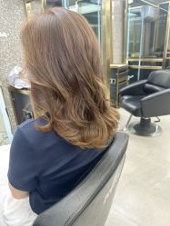 -苏奇发型·烫发染发