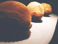 猫山王榴莲酥-蝴蝶里·粤菜·点心(滨江龙湖店)