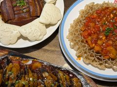 -东口码头·烧鸽子·鱼头泡饼·地方菜(金鹰悦城店)